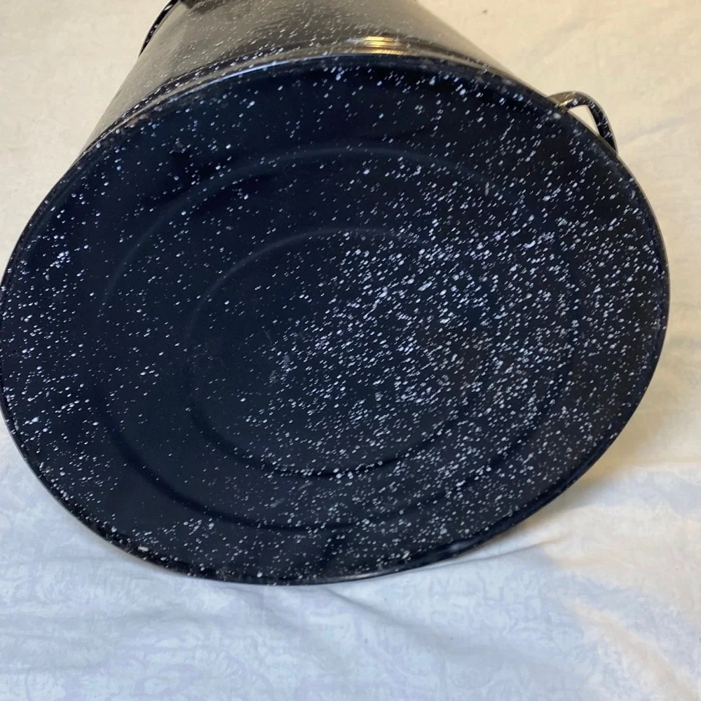 Vintage Large Black Speckled Graniteware Coffee Pot Campfire Cowboy Enamelware